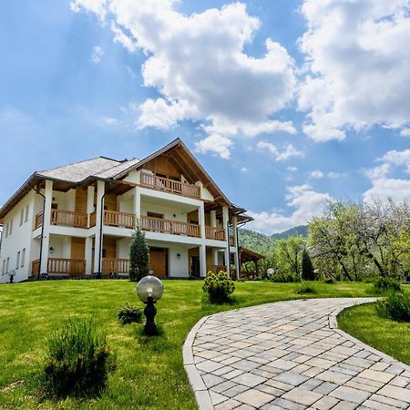 Pensiunea Coronita Viseu de Sus Luaran gambar